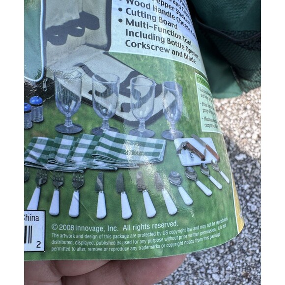 Picnic Essentials 30pc Essential Travel Backpack Plates Green Insulated Cooler - Picture 9 of 11